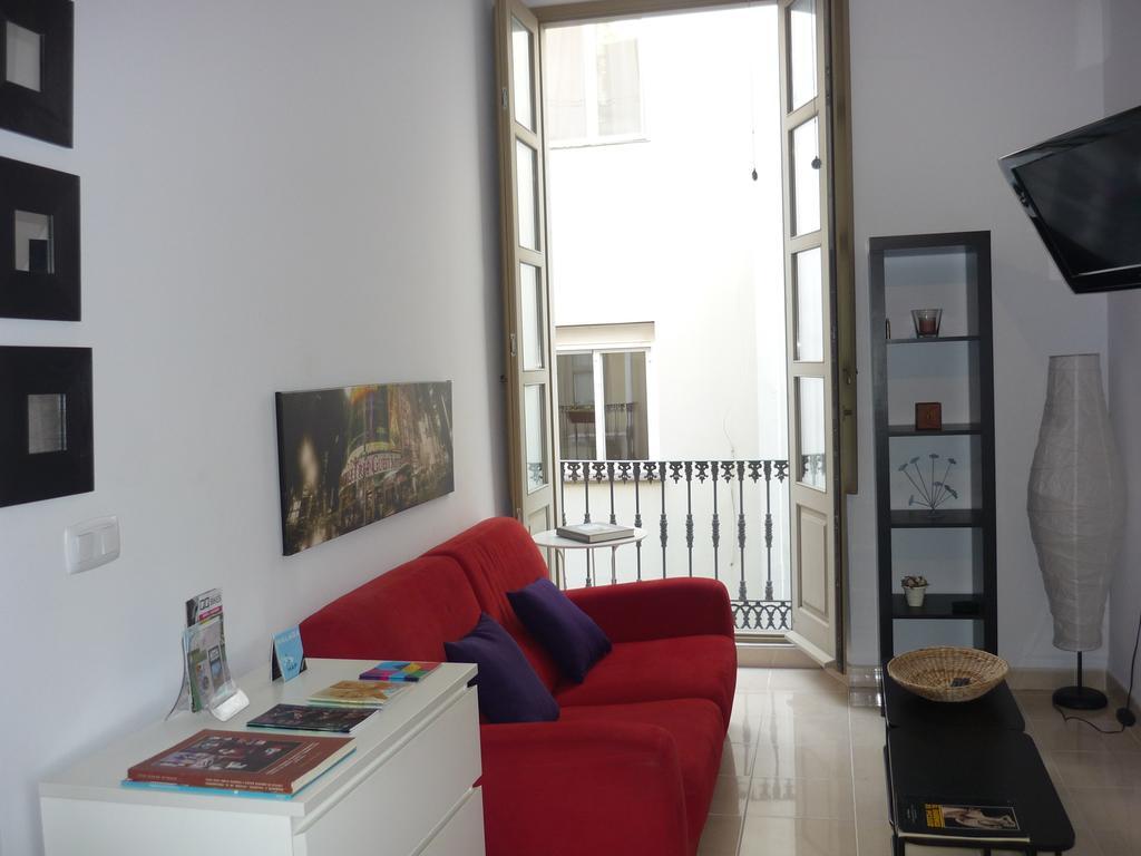 Malama Apartamentos Turisticos Málaga Chambre photo