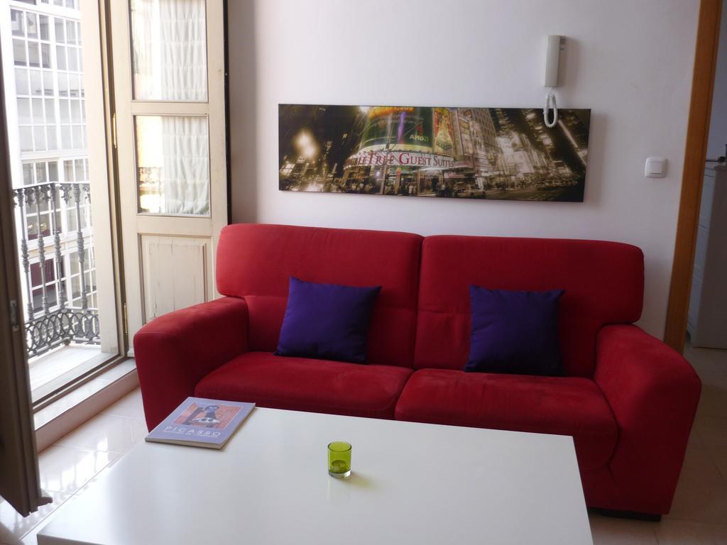 Malama Apartamentos Turisticos Málaga Chambre photo