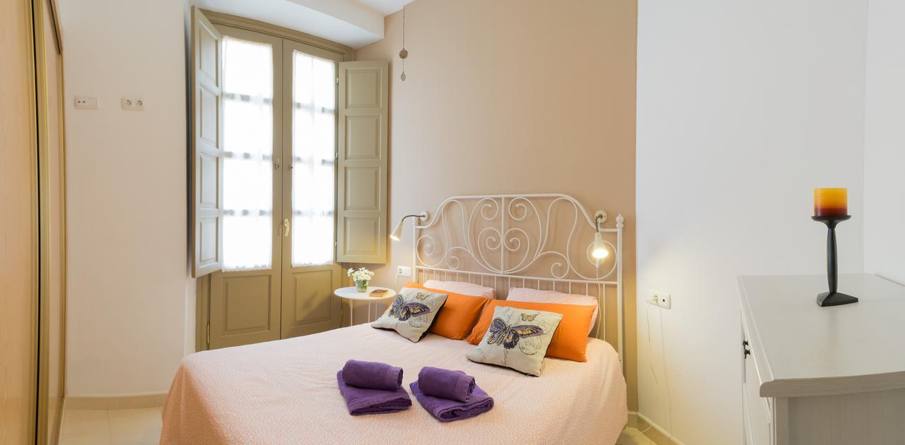 Malama Apartamentos Turisticos Málaga Extérieur photo