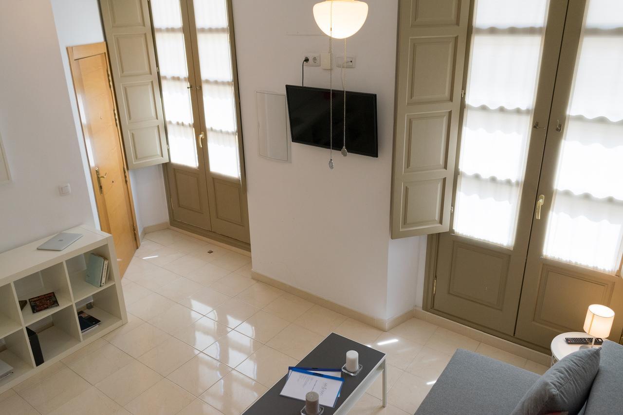 Malama Apartamentos Turisticos Málaga Extérieur photo