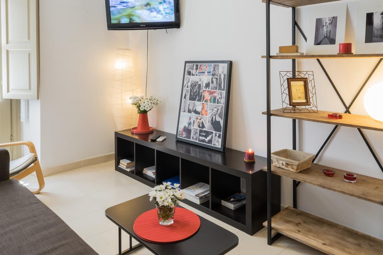 Malama Apartamentos Turisticos Málaga Extérieur photo