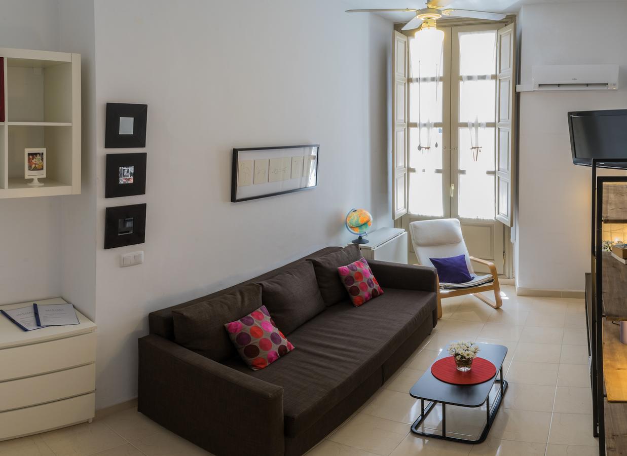 Malama Apartamentos Turisticos Málaga Extérieur photo